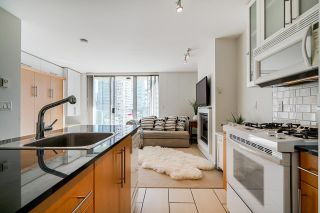 Photo 13: 1107 1225 RICHARDS Street in Vancouver: Downtown VW Condo for sale in "THE EDEN" (Vancouver West)  : MLS®# R2479850