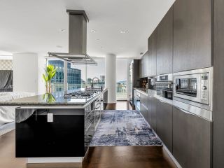 Photo 12: 2900 1139 W CORDOVA STREET in Vancouver: Coal Harbour Condo for sale (Vancouver West)  : MLS®# R2856966