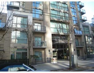 Photo 8: 1306 928 RICHARDS Street in Vancouver: Downtown VW Condo for sale (Vancouver West)  : MLS®# V756853