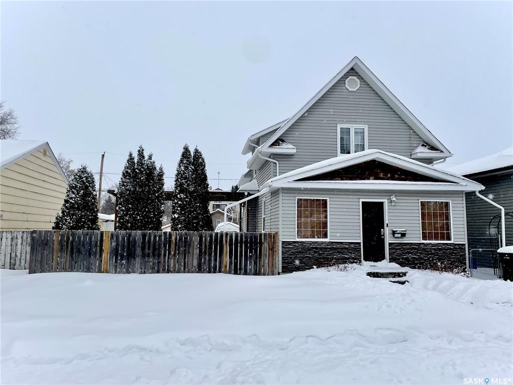 Main Photo: 1171 108th Street in North Battleford: Paciwin Residential for sale : MLS®# SK881413