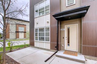 Photo 2: 113 Evansridge Park NW in Calgary: Evanston Row/Townhouse for sale : MLS®# A1220862