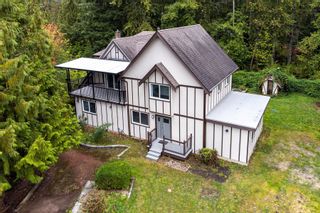 Photo 2: 25845 60 Avenue in Langley: County Line Glen Valley House for sale : MLS®# R2856462