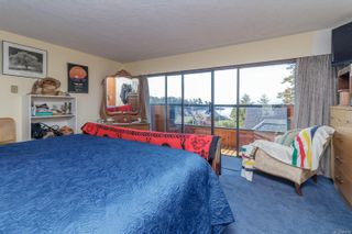 Photo 24: 474 Foster St in Esquimalt: Es Esquimalt House for sale : MLS®# 883732