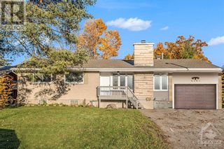 Photo 2: 2167 AUDREY AVENUE in Ottawa: House for sale : MLS®# 1386070