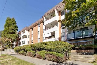 Photo 1: 207 515 ELEVENTH Street in New Westminster: Uptown NW Condo for sale in "MAGNOLIA MANOR" : MLS®# R2649411