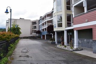 Photo 11: 205 5470 INLET Avenue in Sechelt: Sechelt District Condo for sale (Sunshine Coast)  : MLS®# R2301777