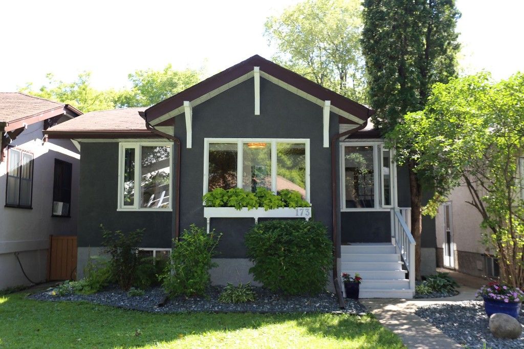 Photo 1: Photos: 173 Sherburn Street in Winnipeg: Wolseley Single Family Detached for sale (5B)  : MLS®# 1622064