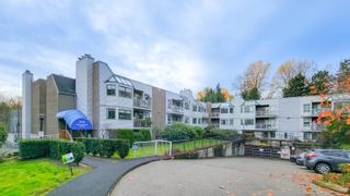Main Photo: 306 9584 MANCHESTER Drive in Burnaby: Cariboo Condo for sale (Burnaby North)  : MLS®# R2832977