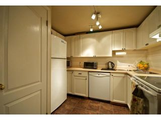 Photo 2: 102 3065 HEATHER Street in Vancouver: Fairview VW Condo for sale (Vancouver West)  : MLS®# V834864