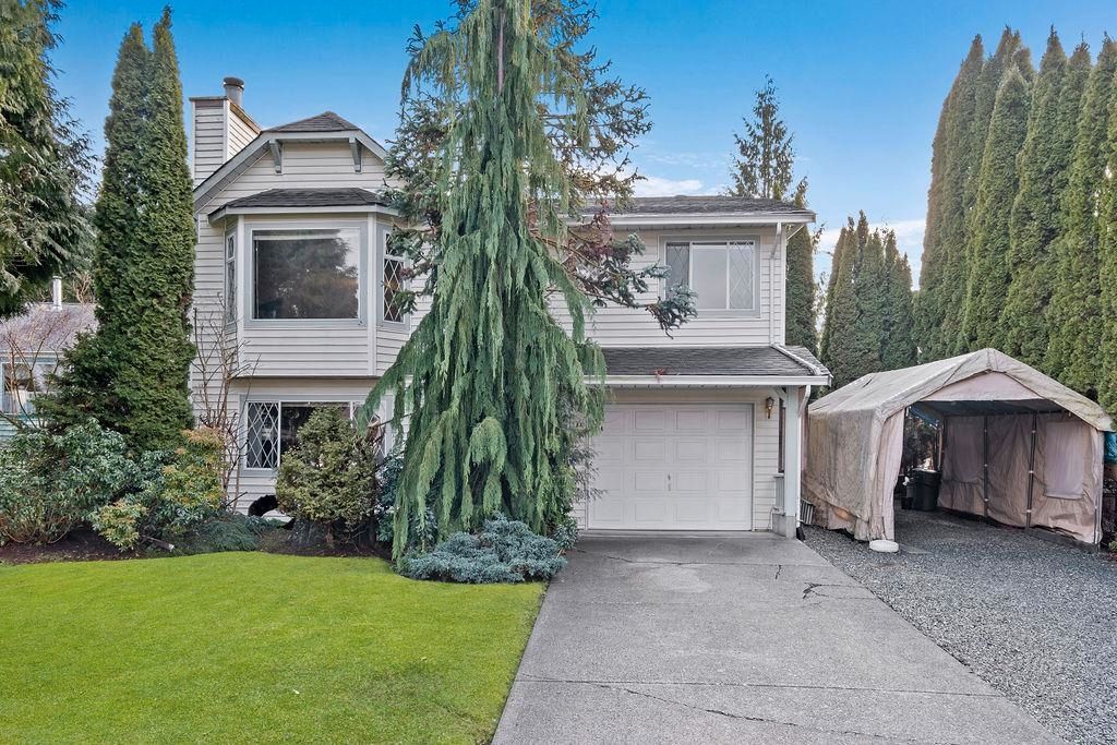 Main Photo: 22522 KENDRICK Loop in Maple Ridge: East Central House for sale : MLS®# R2651906