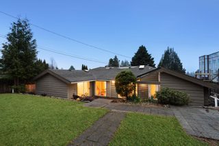 Photo 25: 938 LEOVISTA Avenue in North Vancouver: Edgemont House for sale : MLS®# R2751669