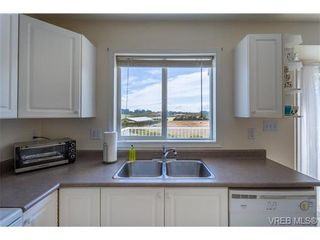 Photo 11: 6775 Danica Pl in VICTORIA: CS Martindale House for sale (Central Saanich)  : MLS®# 740131