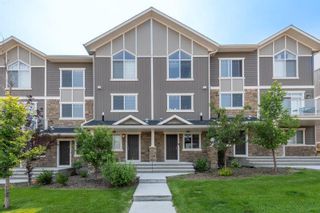 Photo 1: 1649 Symons Valley Parkway NW in Calgary: Evanston Row/Townhouse for sale : MLS®# A2049292