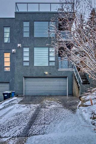 Photo 2: 1917 28 Avenue SW in Calgary: South Calgary Semi Detached (Half Duplex) for sale : MLS®# A2129241