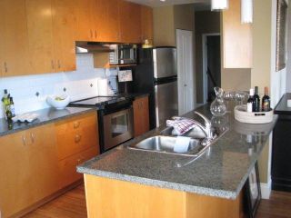 Photo 15: # 703 1581 FOSTER ST: White Rock Condo for sale in "SUSSEX HOUSE" (South Surrey White Rock)  : MLS®# F1300950