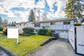 Photo 2: 3619 HUGHES Place in Port Coquitlam: Woodland Acres PQ House for sale : MLS®# R2648181