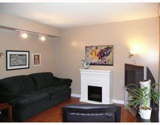 Photo 6: 9 6245 SHERIDAN Road in Richmond: Woodwards Townhouse for sale in "MAPLE TREE LANE" : MLS®# V658473