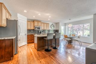 Photo 8: 7760 Springbank Way SW in Calgary: Springbank Hill Detached for sale : MLS®# A1132357