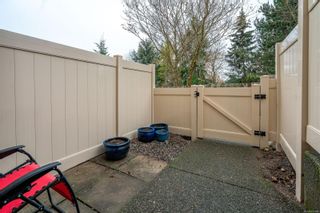 Photo 32: 3 1953 Lisnoe Ave in Central Saanich: CS Saanichton Row/Townhouse for sale : MLS®# 920168