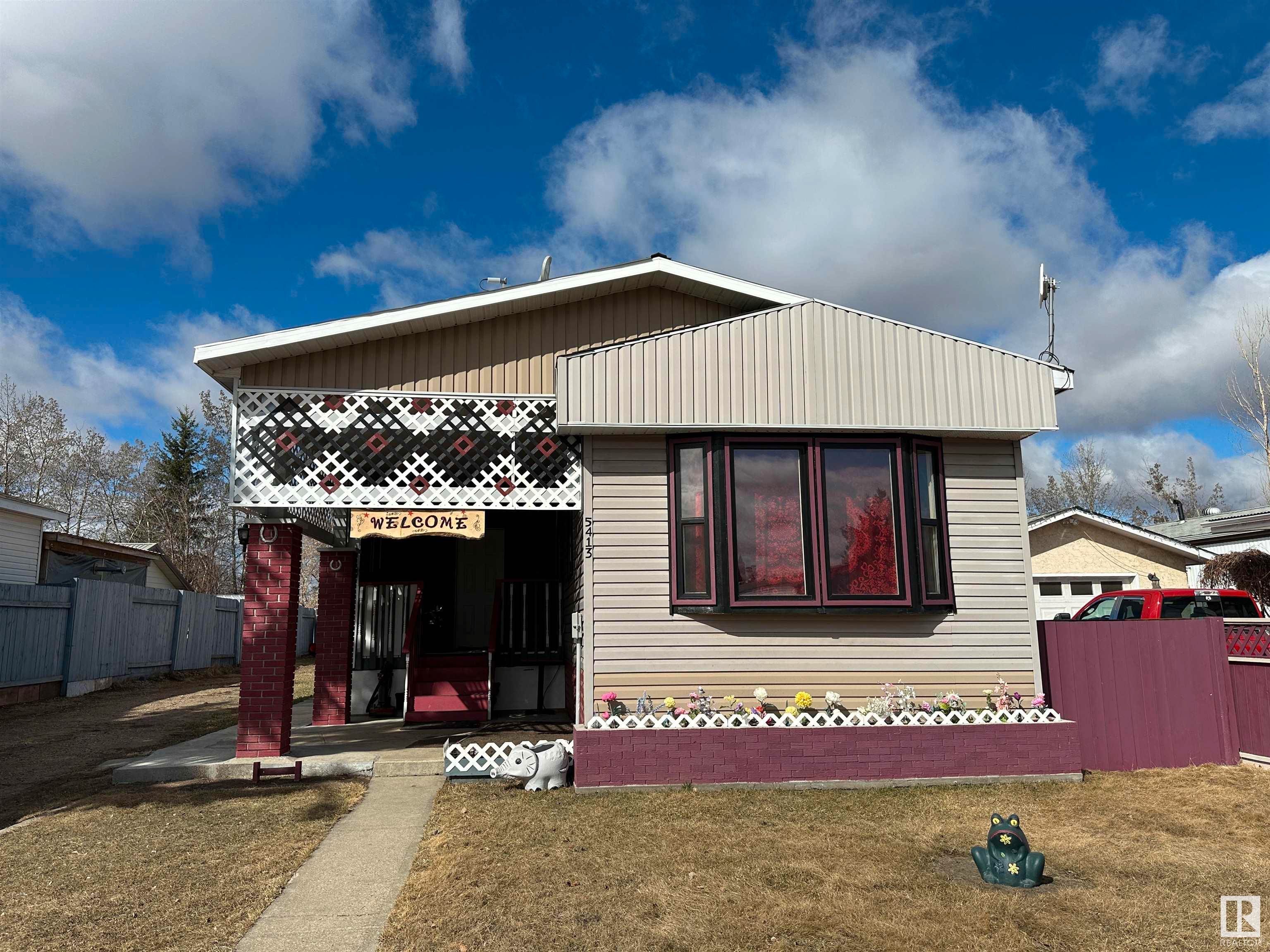 5413  EASTVIEW Crescent, Redwater