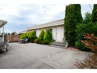 Photo 3: 2215 W 23RD Avenue in Vancouver: Arbutus House for sale (Vancouver West)  : MLS®# V1077262