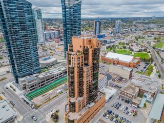 Main Photo: 2402 1100 8 Avenue SW in Calgary: Downtown West End Apartment for sale : MLS®# A2121109