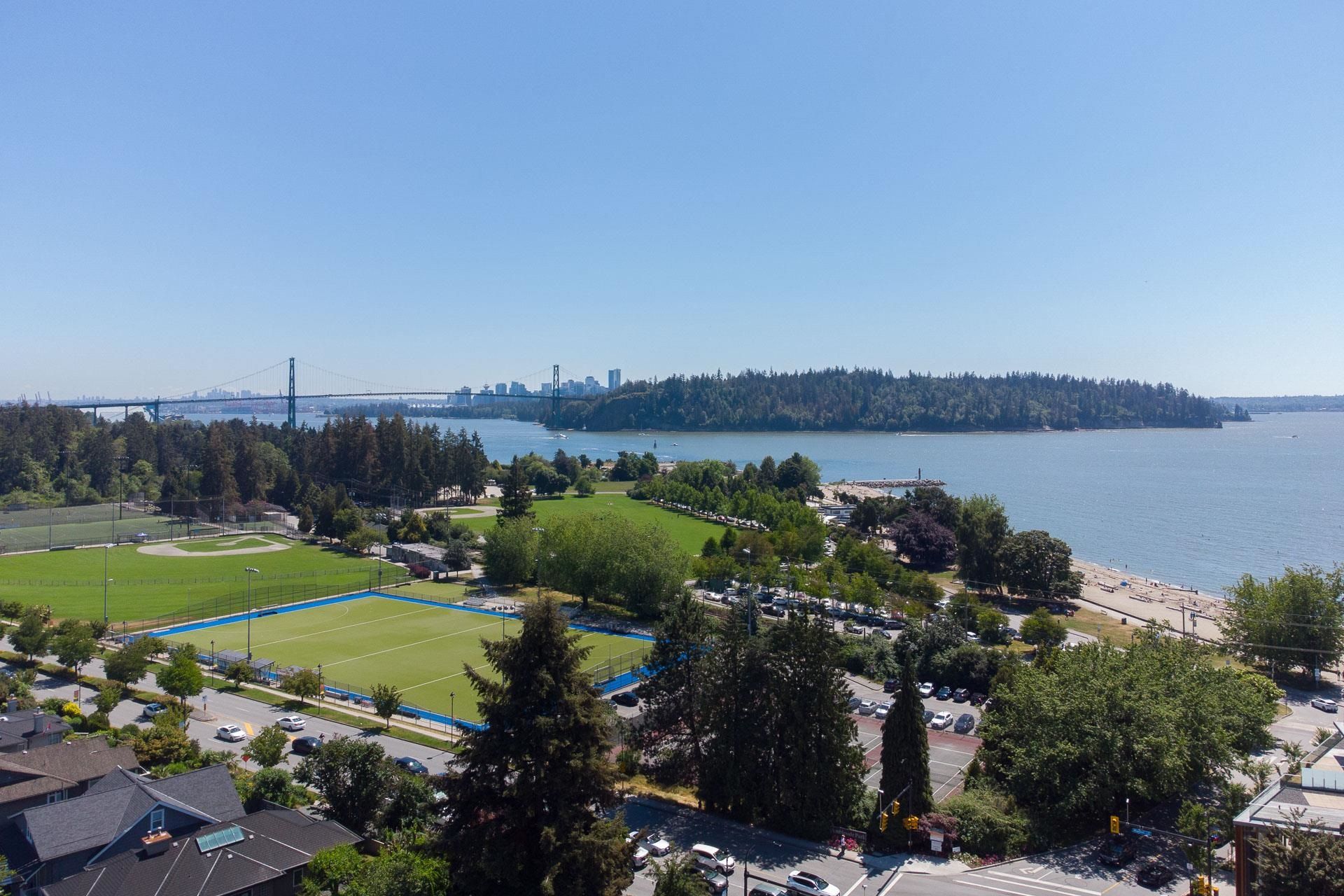 Main Photo: 602 475 13TH Street in West Vancouver: Ambleside Condo for sale in "Le Marquis" : MLS®# R2731081