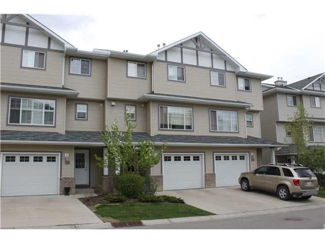 Main Photo: 82 CRYSTAL SHORES Cove: Okotoks Townhouse for sale : MLS®# C3619888
