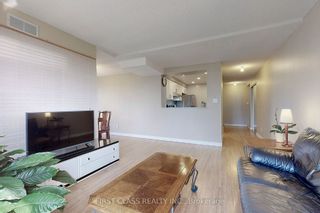 Photo 5: 1409 28 Hollywood Avenue in Toronto: Willowdale East Condo for sale (Toronto C14)  : MLS®# C8469614