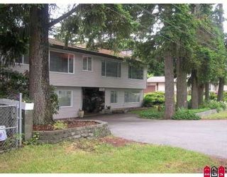 Photo 1: 19707 46TH AV in Langley: House for sale : MLS®# F2906022