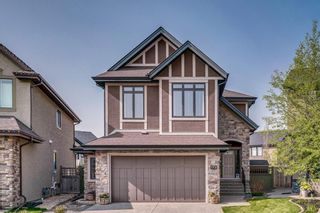 Photo 1: 173 WEST COACH Place SW in Calgary: West Springs Detached for sale : MLS®# C4248234