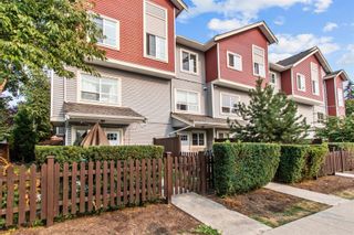 Main Photo: 32 6945 185 Street in Surrey: Clayton Townhouse for sale (Cloverdale)  : MLS®# R2809575