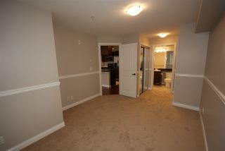 Photo 13: 237 5660 201A Street in Langley: Langley City Condo for sale in "Paddinton Station" : MLS®# R2188422