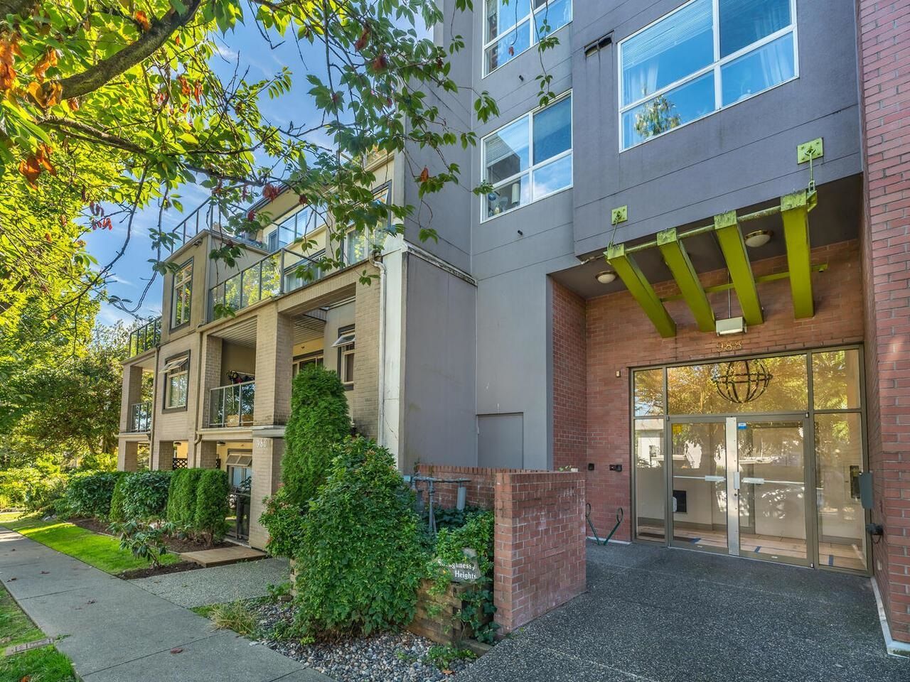 Main Photo: 208 988 W 21ST Avenue in Vancouver: Cambie Condo for sale in "SHAUGHNESSY HEIGHTS" (Vancouver West)  : MLS®# R2665442