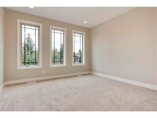 Photo 23: 5628 LODGE Crescent SW in Calgary: Lakeview House for sale : MLS®# C4070560