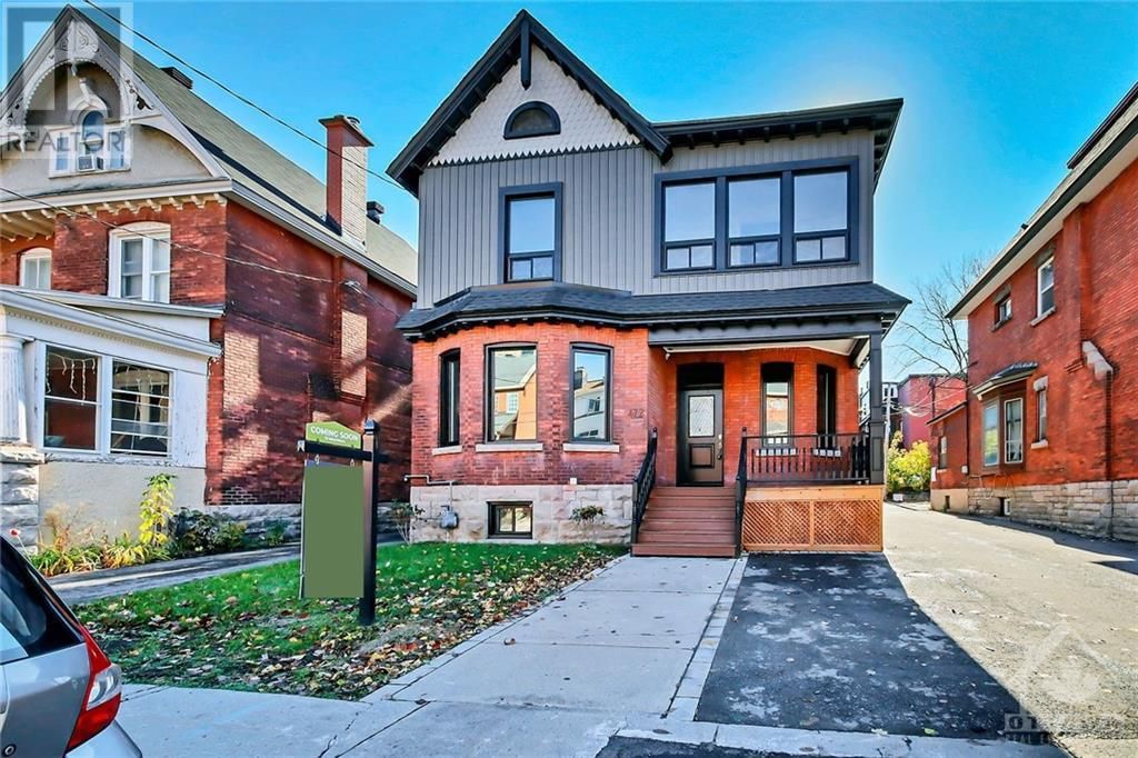 Main Photo: 472 COOPER STREET in Ottawa: House for sale : MLS®# 1336836