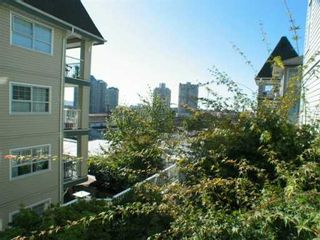 Photo 6: 1032 QUEENS Ave in New Westminster: Uptown NW Condo for sale : MLS®# V617078