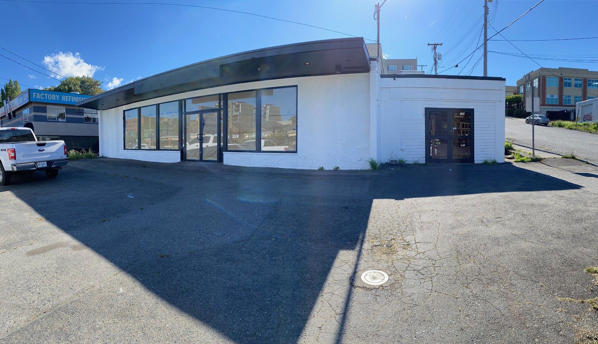 Main Photo: Land and Building 111 Terminal Ave Nanaimo
