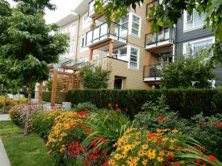 Photo 2: 202 23255 BILLY BROWN ROAD in Langley: Fort Langley Condo for sale : MLS®# R2088862