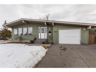 Photo 3: 11443 BRANIFF Road SW in Calgary: Braeside House for sale : MLS®# C4050244