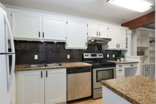 Photo 11: 111 2620 FROMME Road in North Vancouver: Lynn Valley Condo for sale in "Treelynn" : MLS®# R2423816
