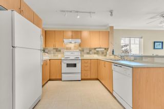 Photo 7: 21 5839 PANORAMA Drive in Surrey: Sullivan Station Townhouse for sale in "FOREST GATE" : MLS®# R2679583
