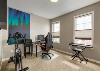 Photo 17: 220 Walden Circle SE in Calgary: Walden Row/Townhouse for sale : MLS®# A1214330