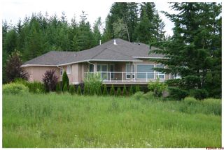 Photo 38: 2718 Sunnydale Drive in Blind Bay: Golf Course Area House for sale : MLS®# 10031350