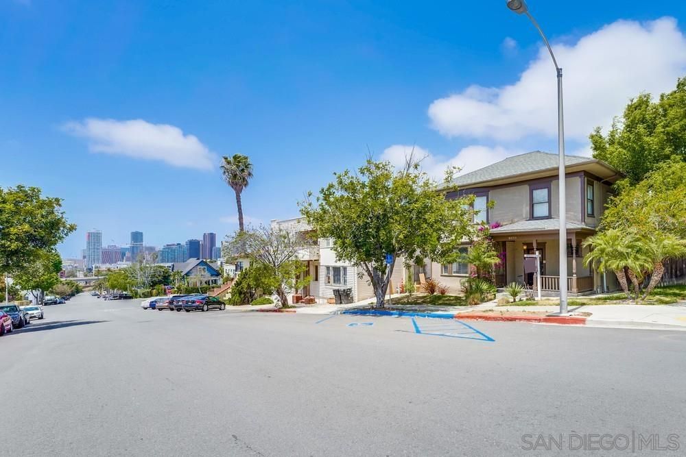 Main Photo: SAN DIEGO House for sale : 4 bedrooms : 2230 E St
