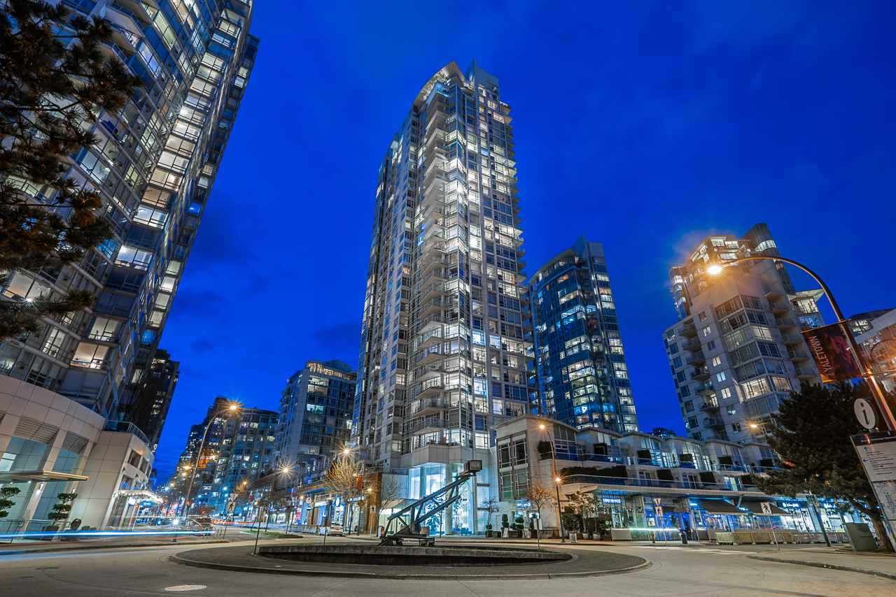 Main Photo: 2701 1199 MARINASIDE Crescent in Vancouver: Yaletown Condo for sale in "AQUARIUS I" (Vancouver West)  : MLS®# R2564661