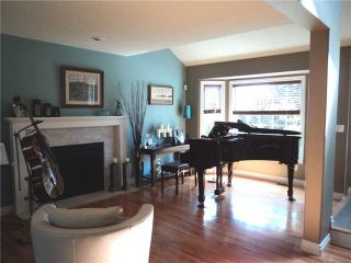 Photo 2: 2933 MEADOWVISTA Place in Coquitlam: Westwood Plateau House for sale : MLS®# V897867