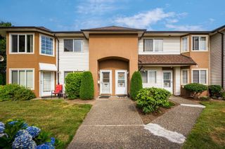 Photo 2: 32 46350 CESSNA Drive in Chilliwack: Chilliwack Proper South Townhouse for sale in "Hamley Estates" : MLS®# R2879842