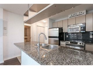 Photo 6: 605 1082 SEYMOUR Street in Vancouver: Downtown VW Condo for sale in "FREESIA" (Vancouver West)  : MLS®# V1140454