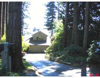 Photo 1: 12636 STATION PL in Surrey: Panorama Ridge House for sale in "PANORAMA RIDGE" : MLS®# F2616401